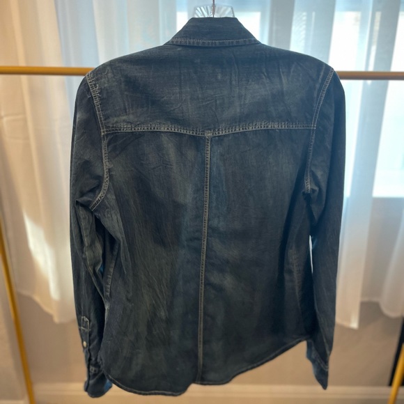 Brand: Wired Heart - Blue Denim Vintage Button-Down, medium size - Picture 4 of 10